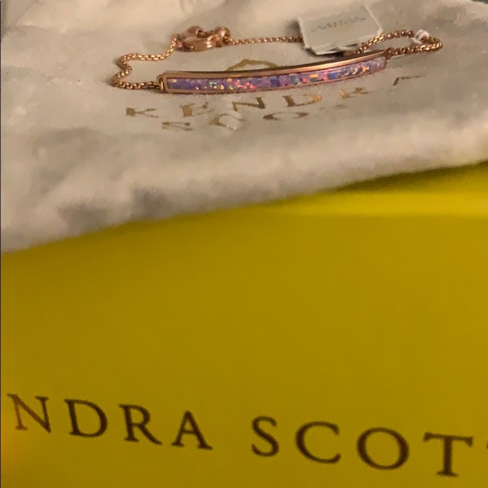 Kendra Scott bracelet